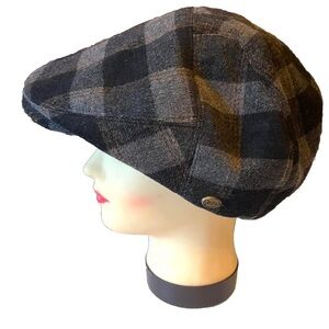 Epoch Newsboy Driving Cap 100% Wool Gray Plaid Hat Men's S/M